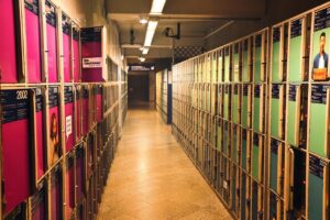 離婚における親権の決め方とは？