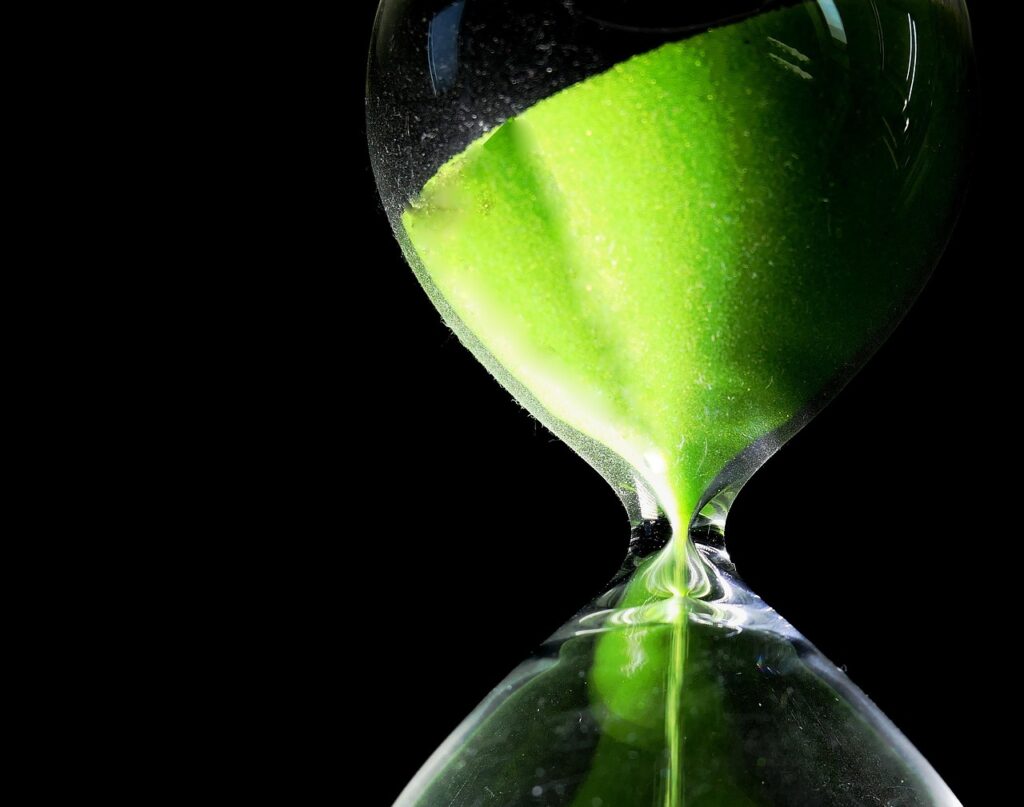 離婚を考えるタイミングで転職するべきか？